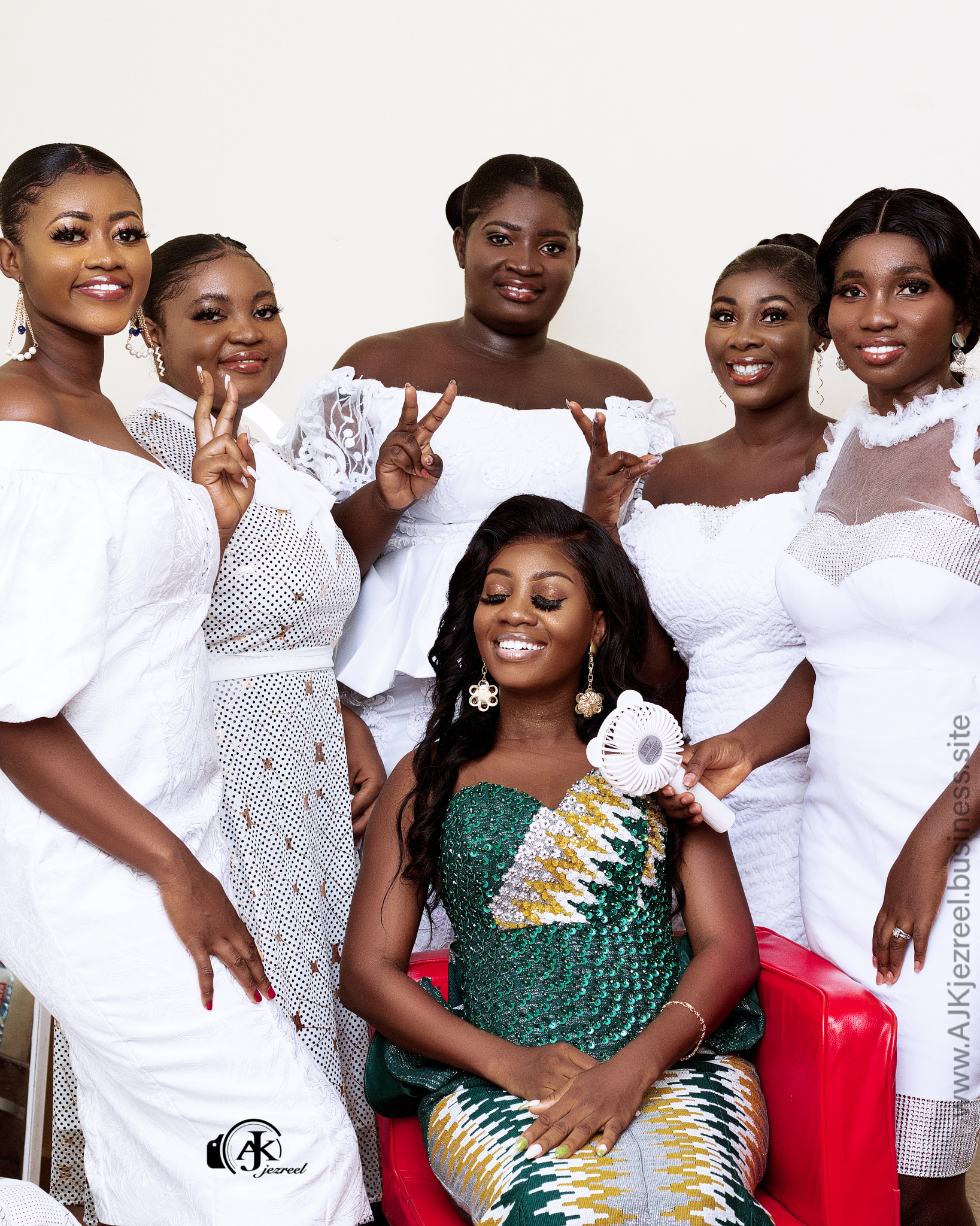 Korean bibimbap with egg and vegetables